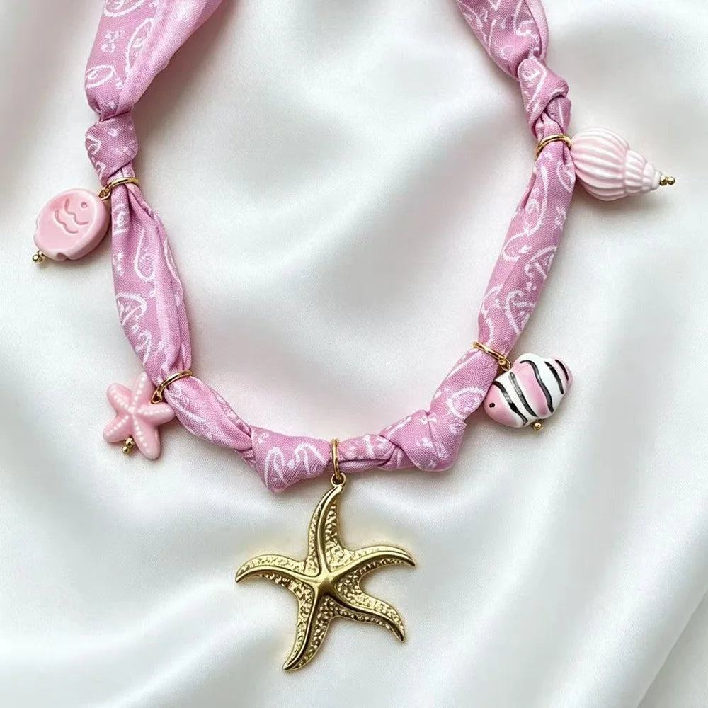 Collana con Ciondoli in Tessuto Bohemien a Tema Vita Marina, Cuore, Ciliegia, Tulipano, Fiore - Gioielli da Vacanza, Regalo per Lei