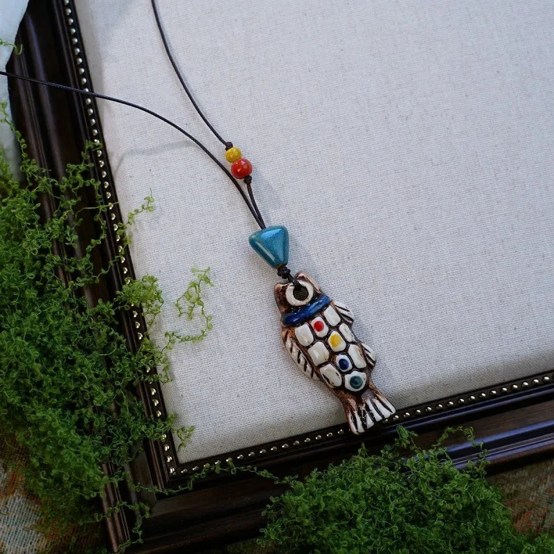 Collane con ciondolo a forma di pesce in ceramica dipinte a mano, serie unica, collane lunghe alla moda con ciondolo a piccolo pesce, confezione personalizzata