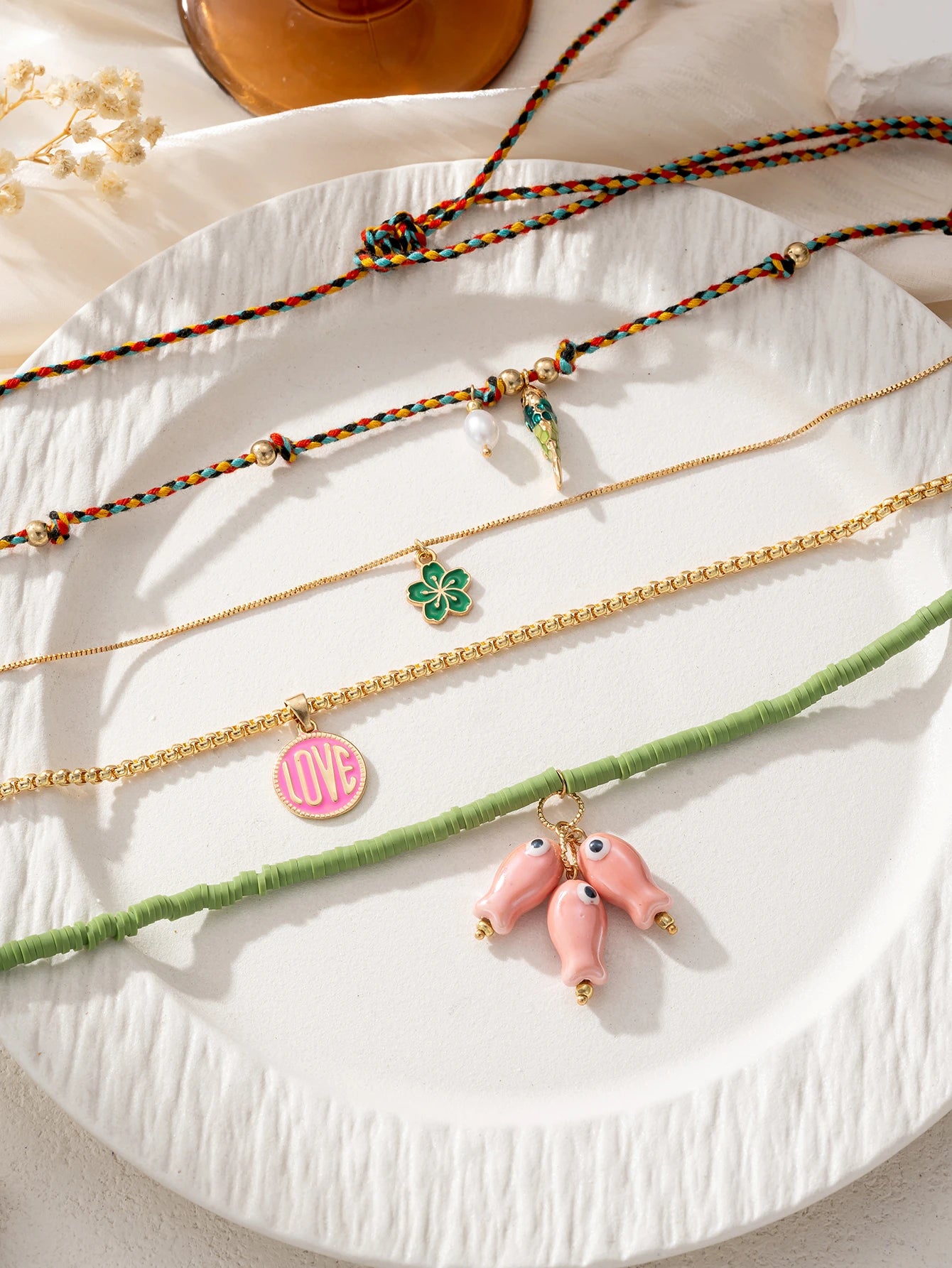 4 pezzi di collana impilata a strati di moda set di ciondoli di pesci in ceramica design di perline gioielli da festa da donna bohémien colorati