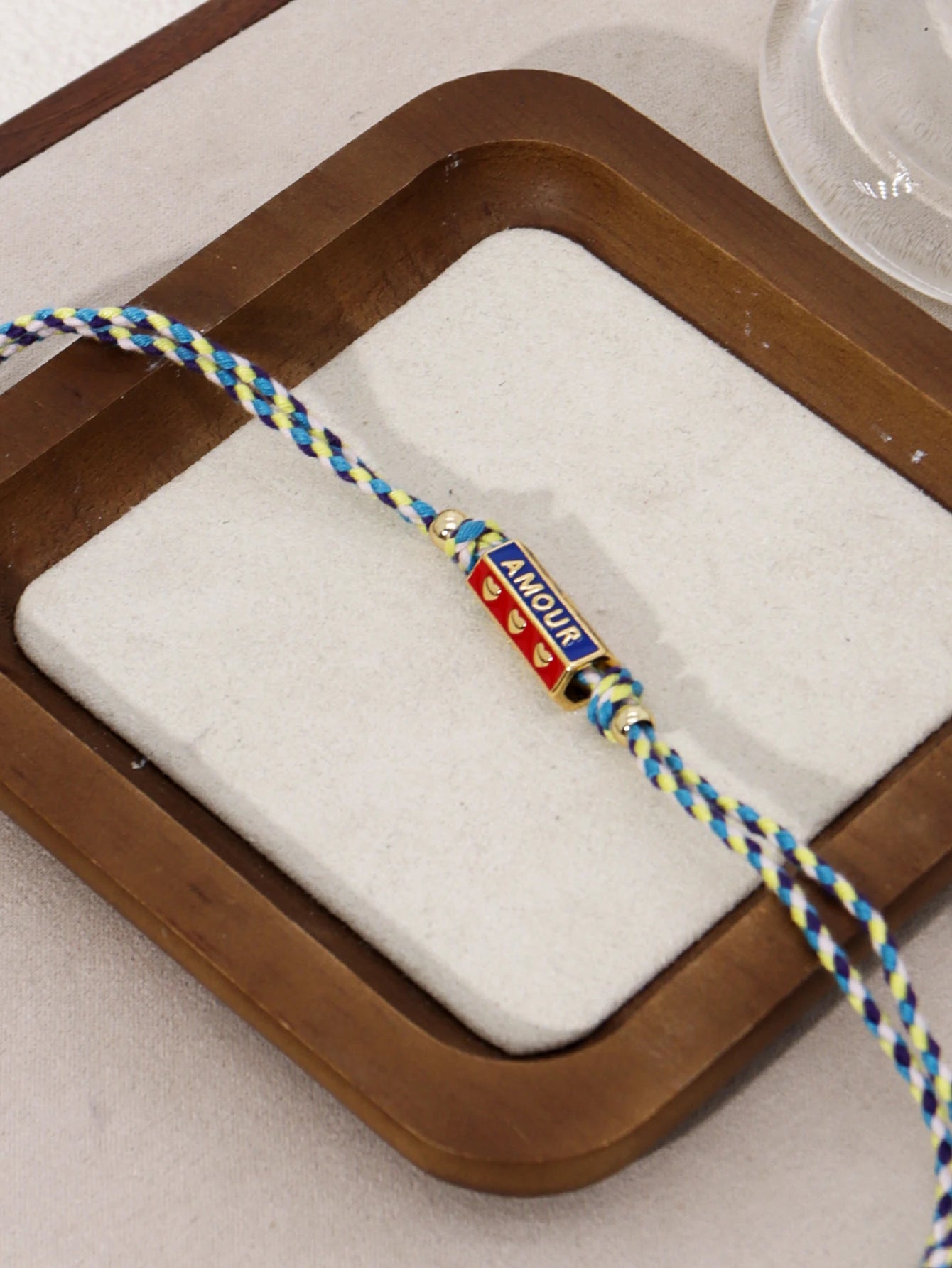 Collana con ciondolo in corda intrecciata fatta a mano in stile tribale con ciondoli a lettera per gioielli da donna con accessori per feste