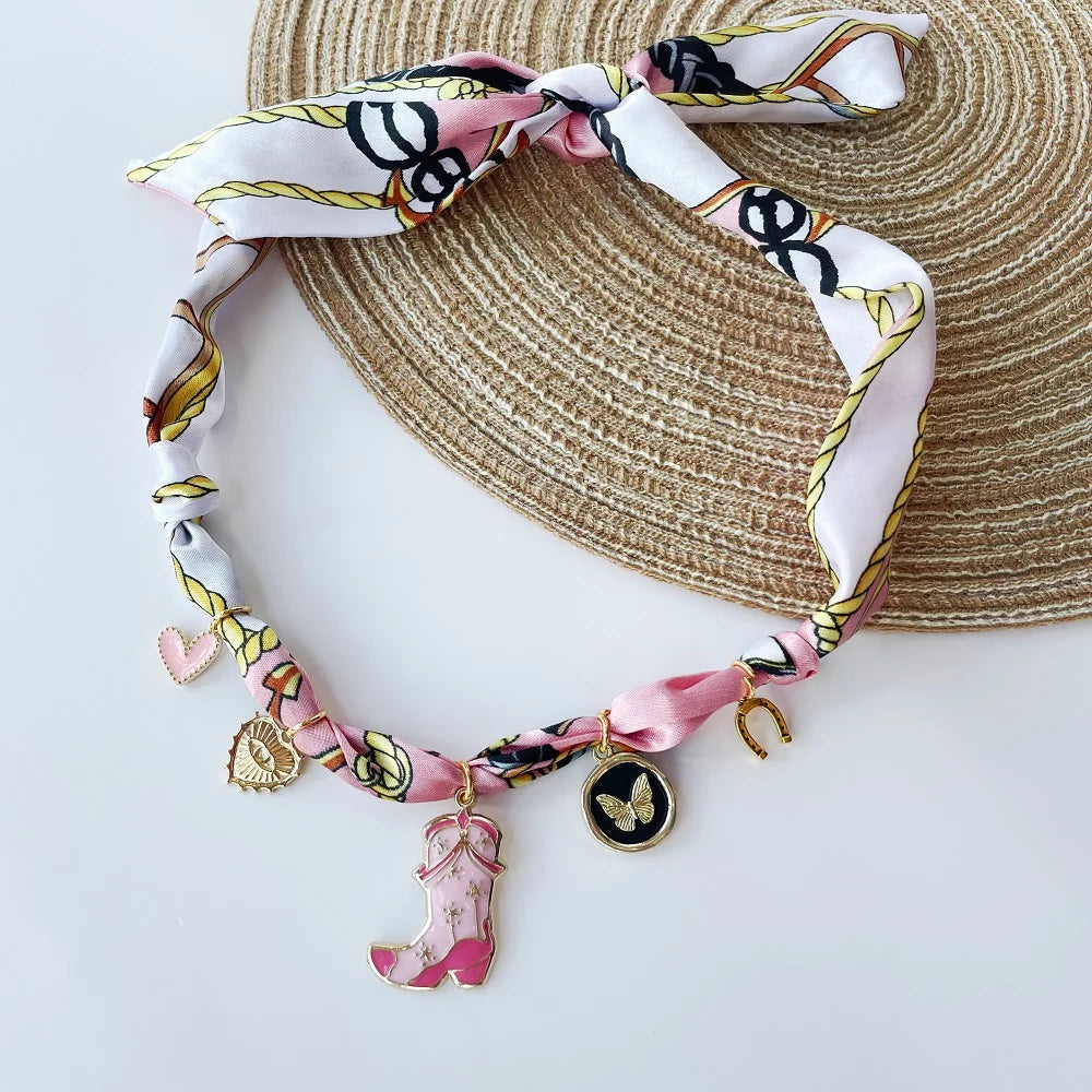 Collana con Ciondoli in Tessuto Bohemien a Tema Vita Marina, Cuore, Ciliegia, Tulipano, Fiore - Gioielli da Vacanza, Regalo per Lei