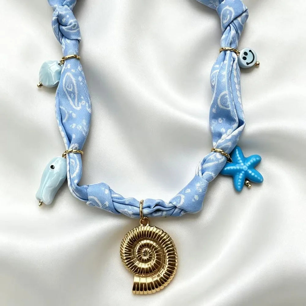 Collana con Ciondoli in Tessuto Bohemien a Tema Vita Marina, Cuore, Ciliegia, Tulipano, Fiore - Gioielli da Vacanza, Regalo per Lei