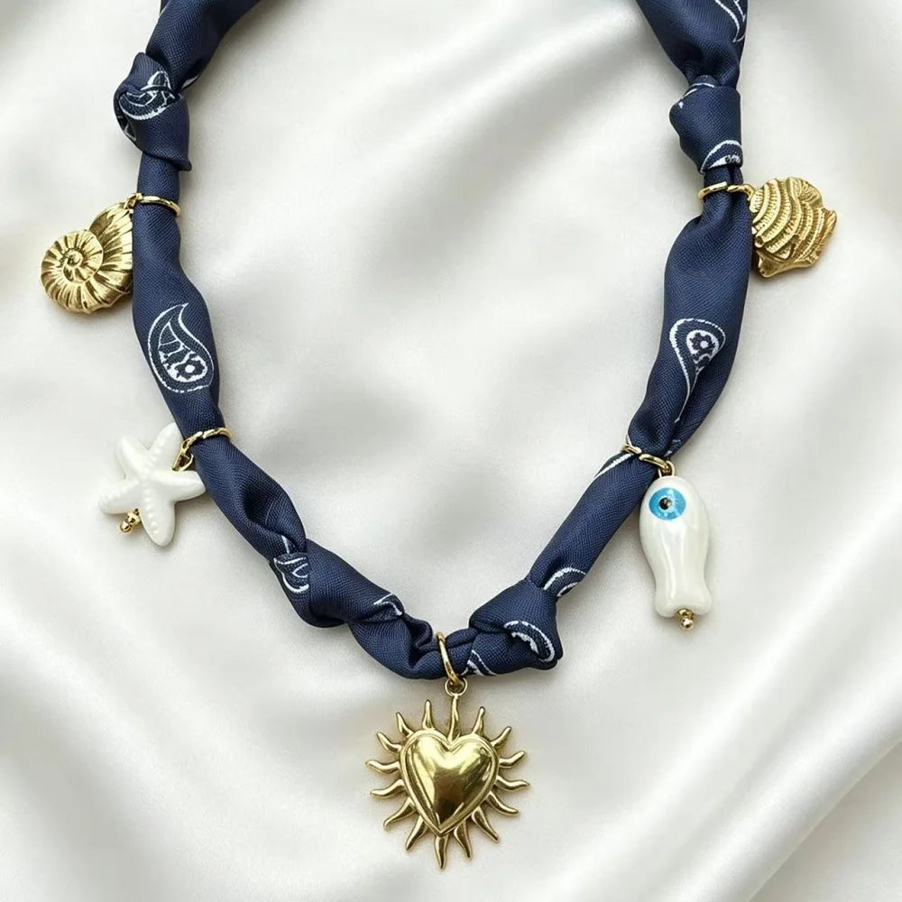 Collana con Ciondoli in Tessuto Bohemien a Tema Vita Marina, Cuore, Ciliegia, Tulipano, Fiore - Gioielli da Vacanza, Regalo per Lei