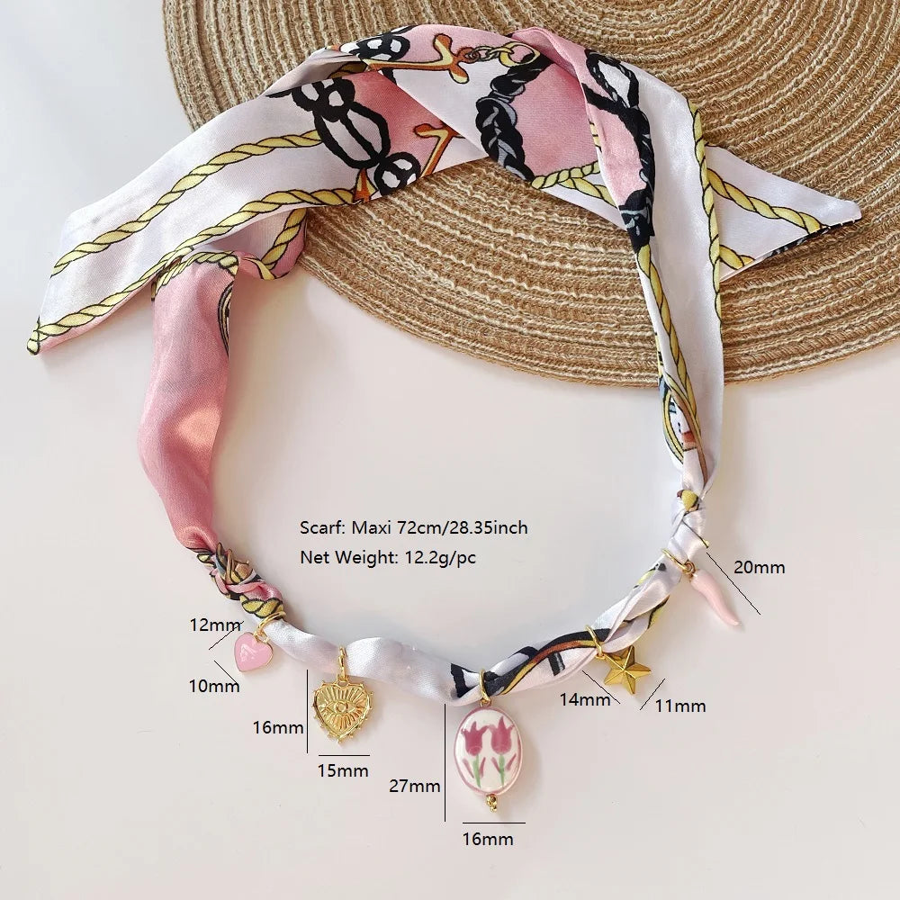 Collana con Ciondoli in Tessuto Bohemien a Tema Vita Marina, Cuore, Ciliegia, Tulipano, Fiore - Gioielli da Vacanza, Regalo per Lei