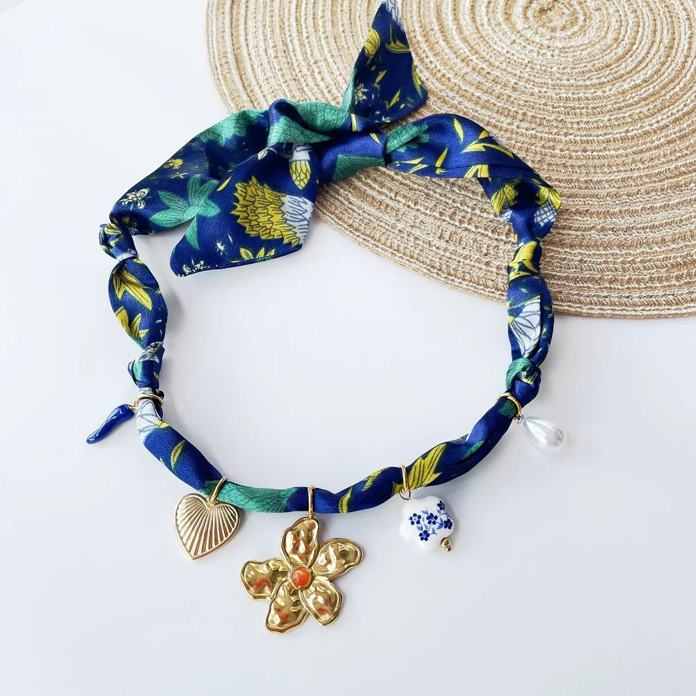 Collana con Ciondoli in Tessuto Bohemien a Tema Vita Marina, Cuore, Ciliegia, Tulipano, Fiore - Gioielli da Vacanza, Regalo per Lei