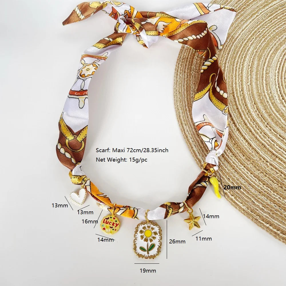 Collana con Ciondoli in Tessuto Bohemien a Tema Vita Marina, Cuore, Ciliegia, Tulipano, Fiore - Gioielli da Vacanza, Regalo per Lei