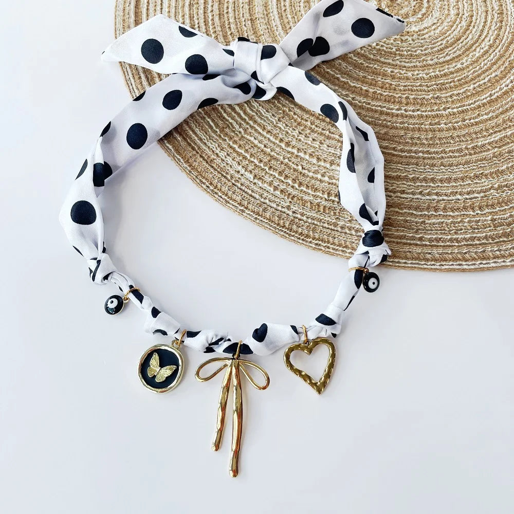 Collana con Ciondoli in Tessuto Bohemien a Tema Vita Marina, Cuore, Ciliegia, Tulipano, Fiore - Gioielli da Vacanza, Regalo per Lei