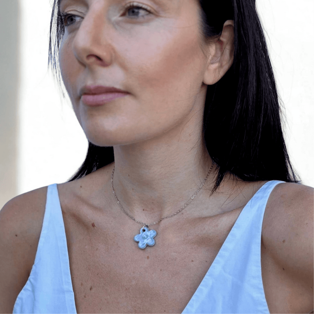 Lillium | Handcrafted pearl light blue floral ceramic necklace - Glow