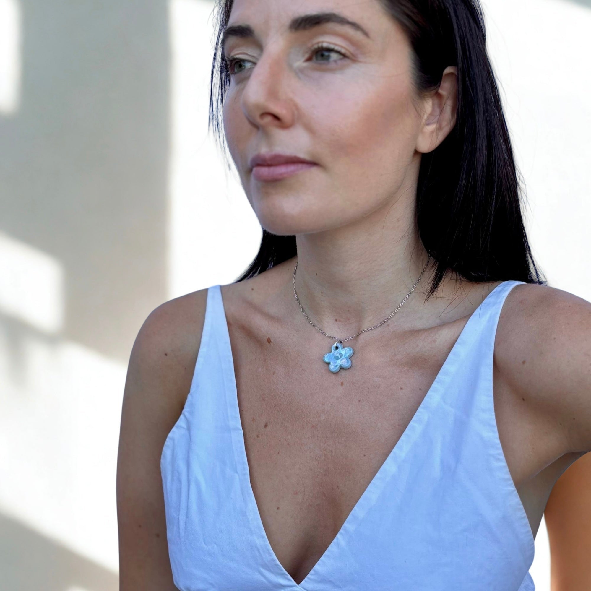 Lillium | Handcrafted pearl light blue floral ceramic necklace - Glow