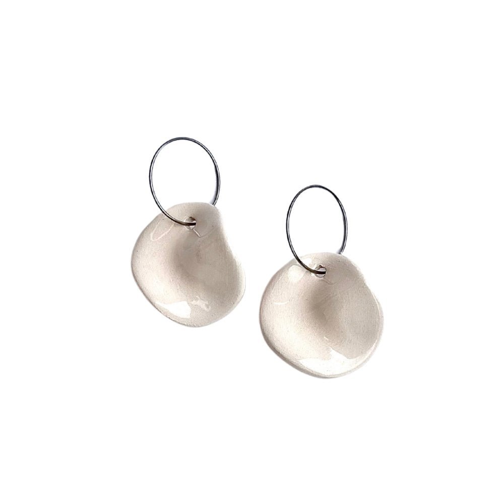 Lulip | Handcrafted white ceramic dangle earrings - Glow