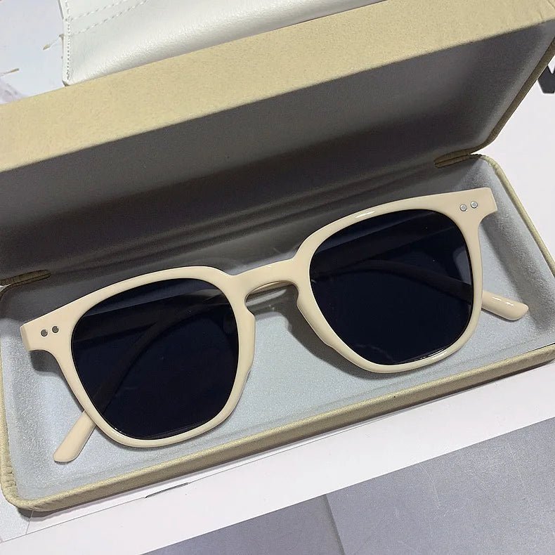 Occhiali da Sole Quadrati Vintage a Specchio Unisex | UV400 | Glow - Glow