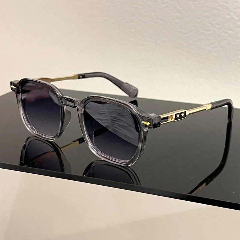 Occhiali da Sole Quadrati Vintage con Rivetti in Metallo | UV400 | Glow - Glow