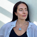 Perla | Handcrafted pearl light blue ceramic necklace - Glow