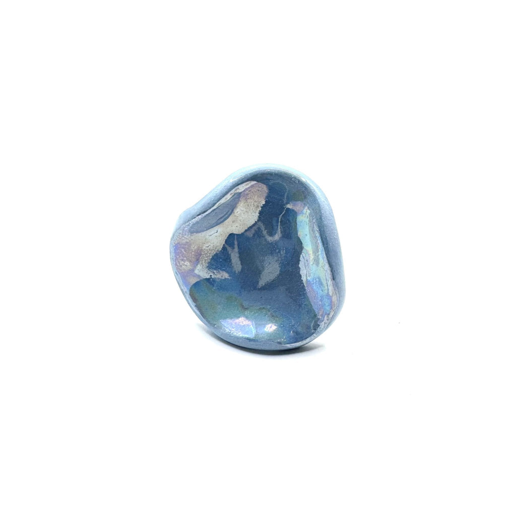 Perla | Handcrafted pearl light blue ceramic ring - Glow