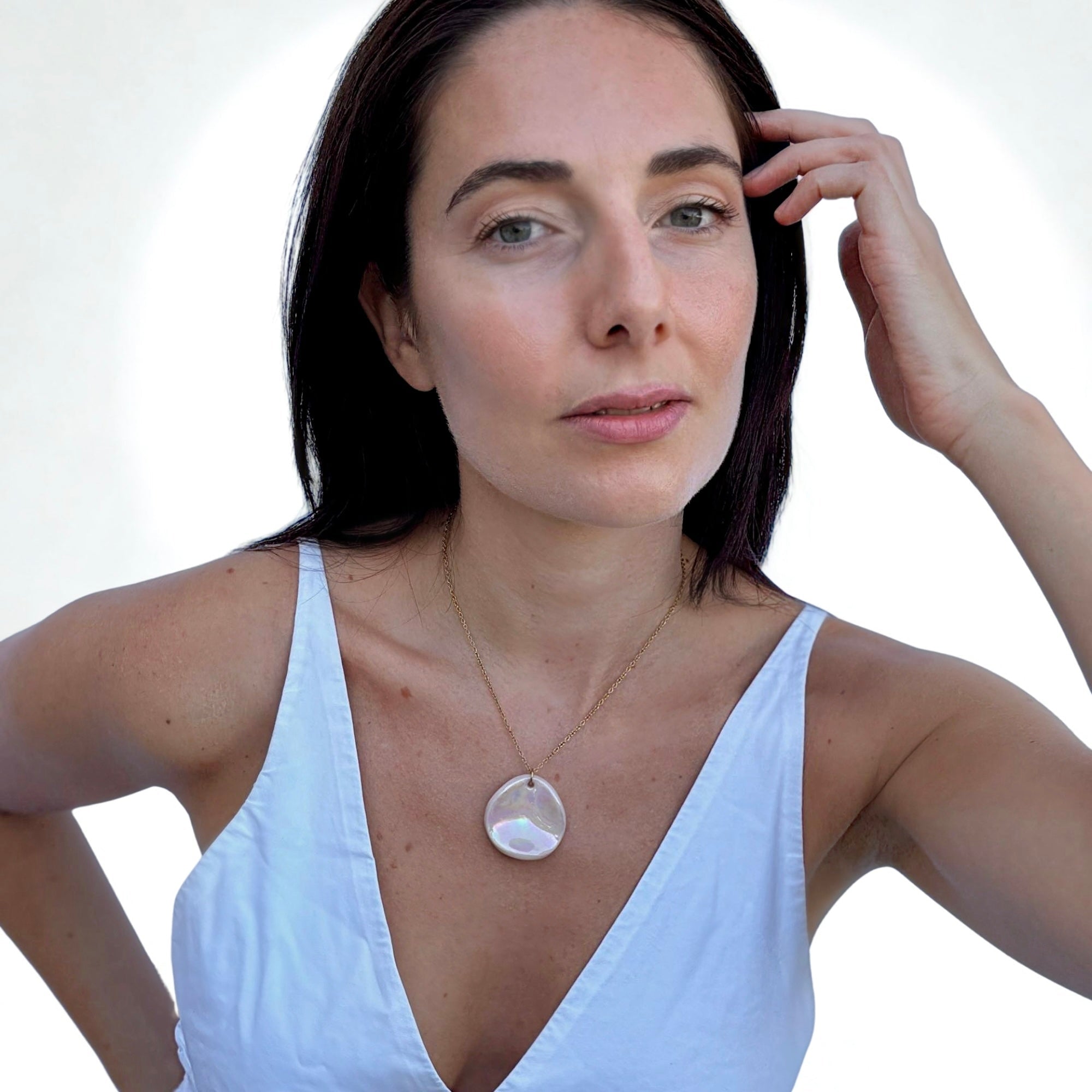 Perla | Handcrafted pearl - pink ceramic necklace - Glow