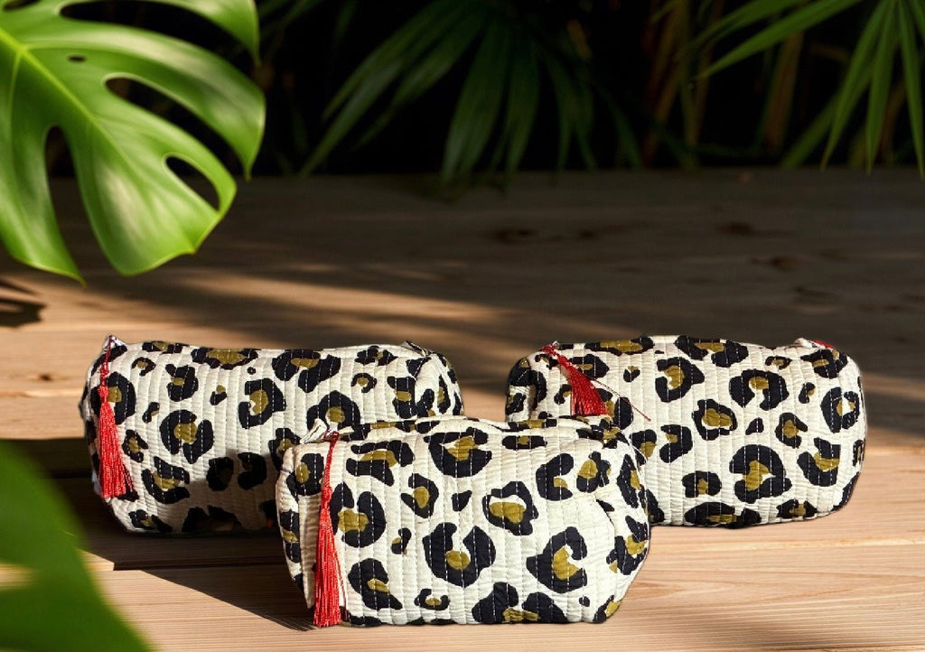 Roary Pouches 🐾 Feline - Glow